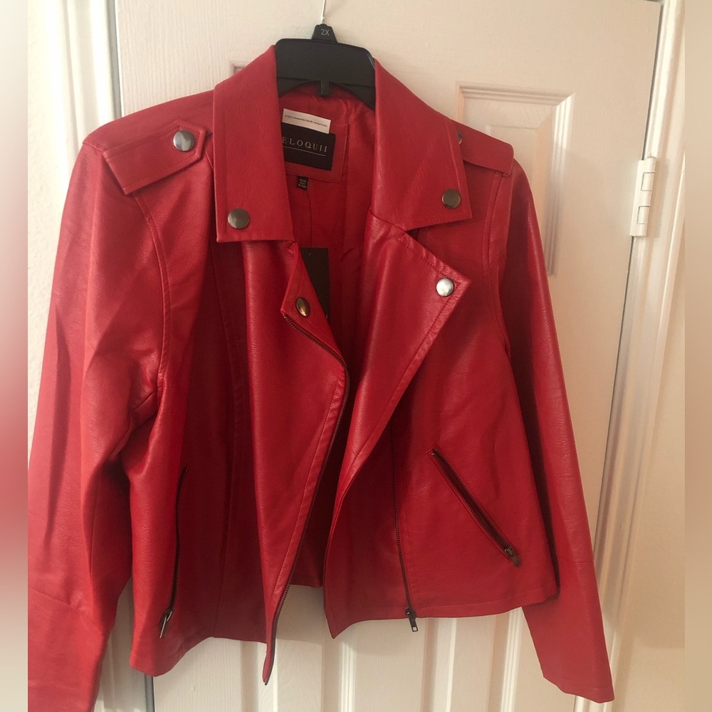 Moto jacket in red.
